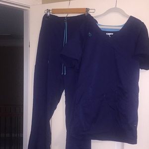 EUC Women’s xs navy scrubs top/bottoms
